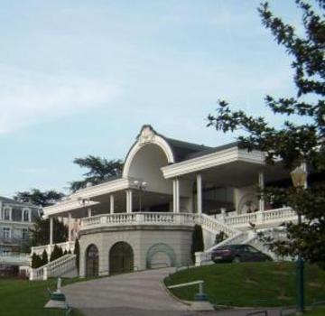 Hotel Savoy 2*